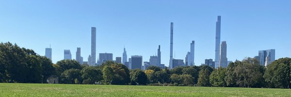 LisaKhere Profile Banner