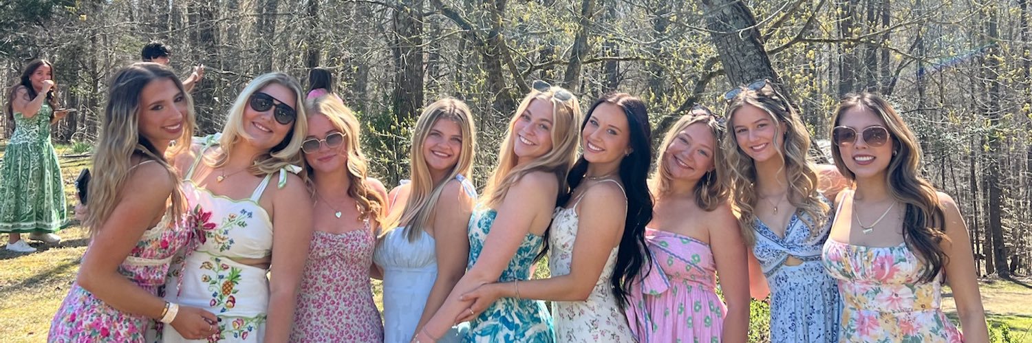 danastott_'s profile banner image