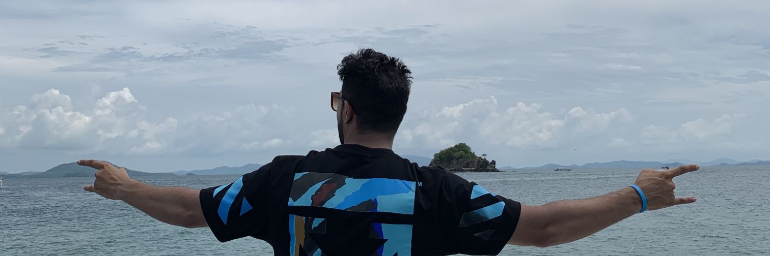 katariapinkesh's profile banner image