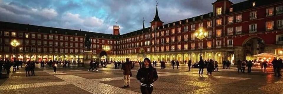 dianabmorando's profile banner image