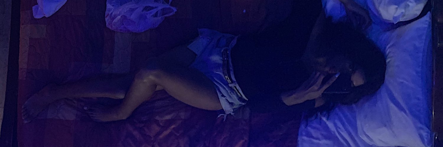 Liyahbew's profile banner image