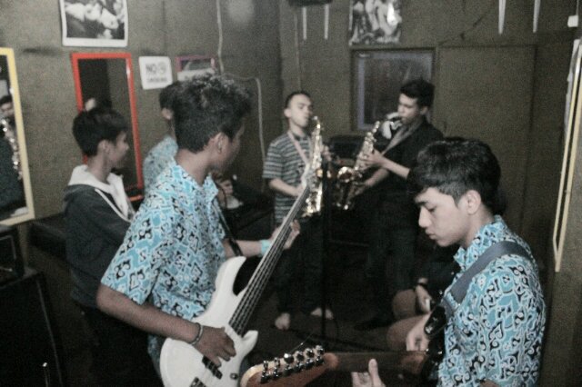 moonroots_bdg's profile banner image