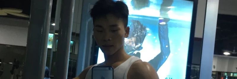 离人哥哥的小男友 banner