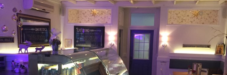 leonhards_cafe's profile banner image
