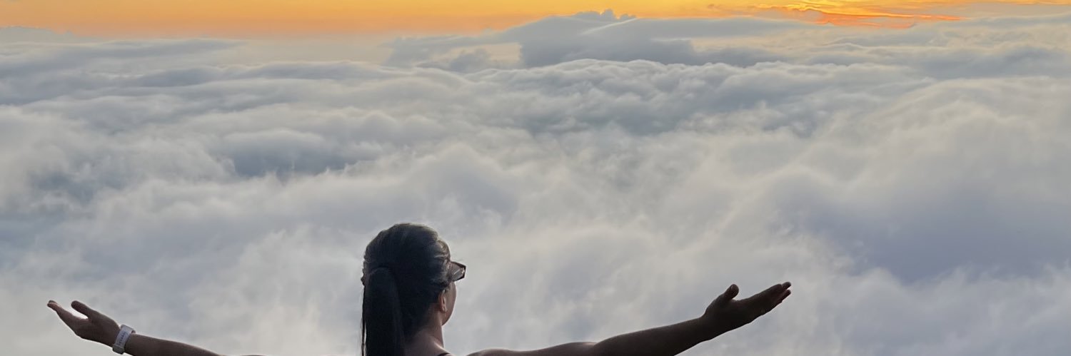 eniapaulaa_'s profile banner image