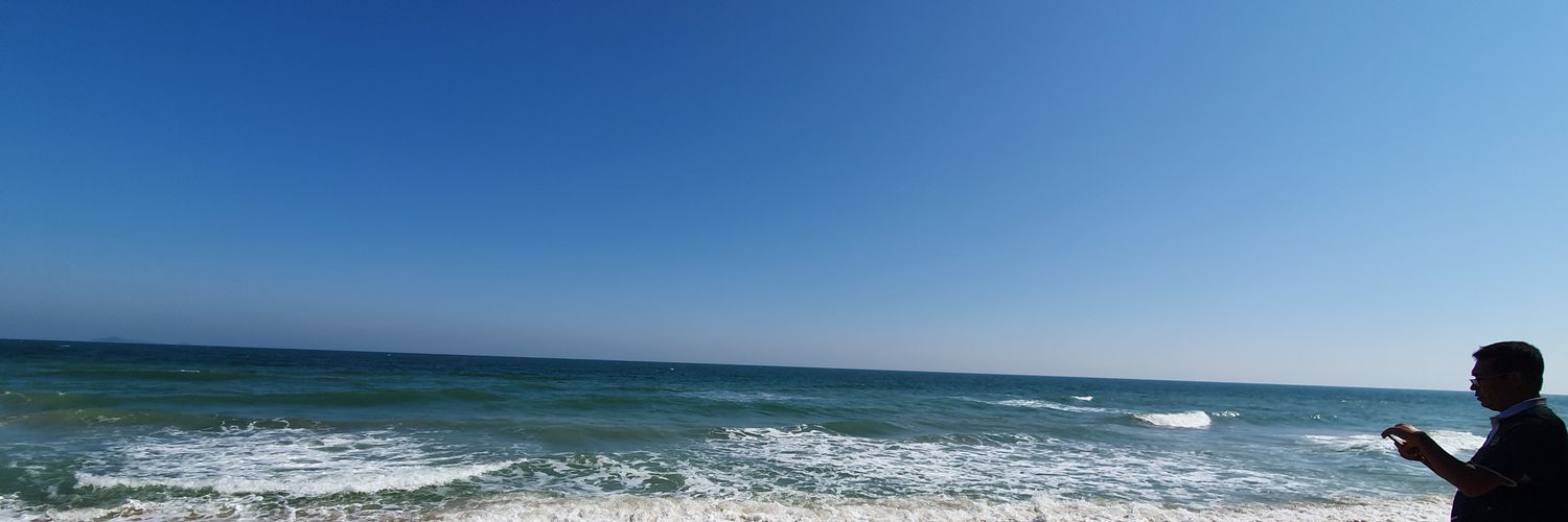 APanuvit's profile banner image