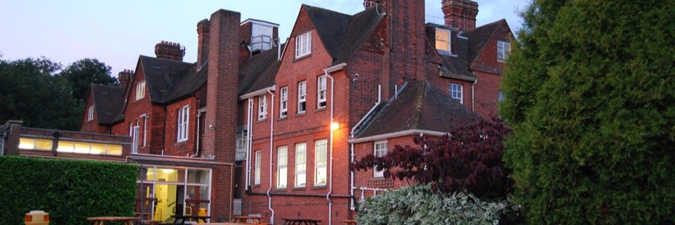 Bennett Memorial banner