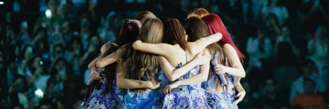 colniyves's profile banner image