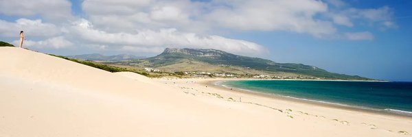 AnaMartinezVid1 Profile Banner