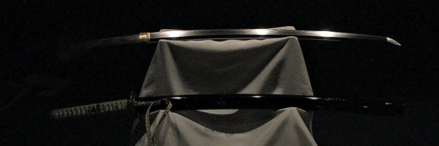 ray's banner