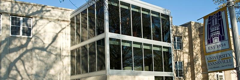 UEBusiness's profile banner image