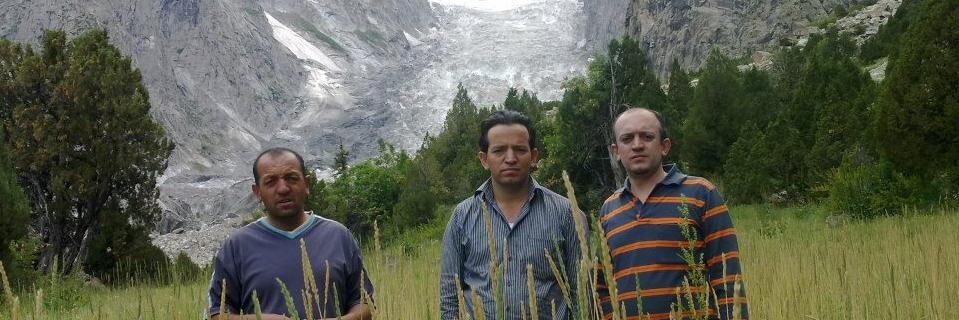 walihunzai's profile banner image