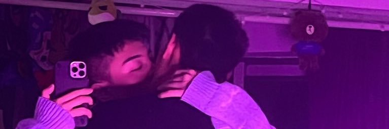 tuyaxue's profile banner image