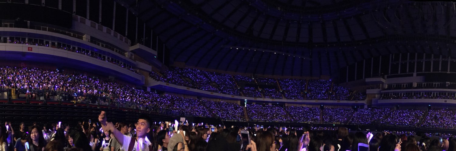 weiweian's profile banner image
