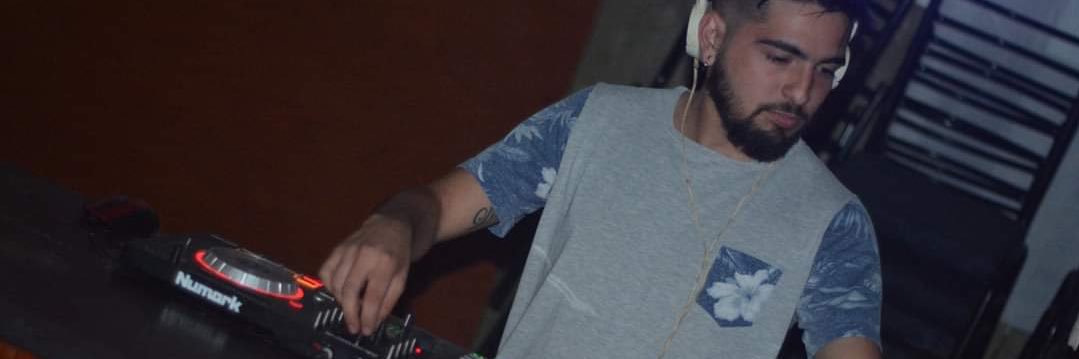 LeleCarranza's profile banner image
