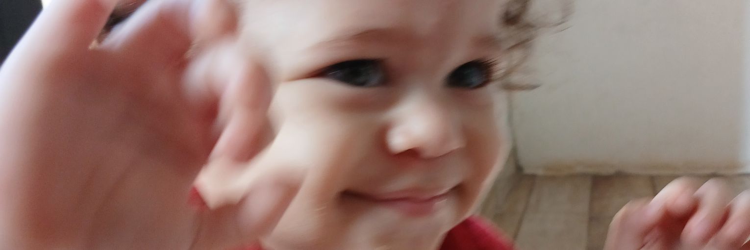 DanielleOli's profile banner image