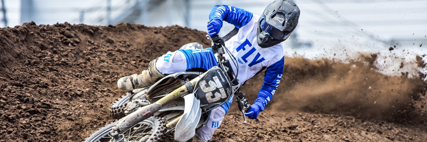 Robert Leonard banner