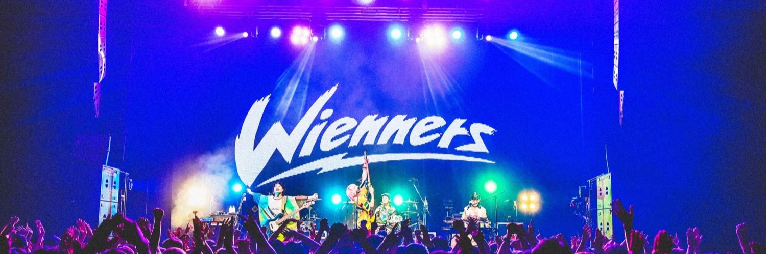 ∴560∵(Wienners)'s banner