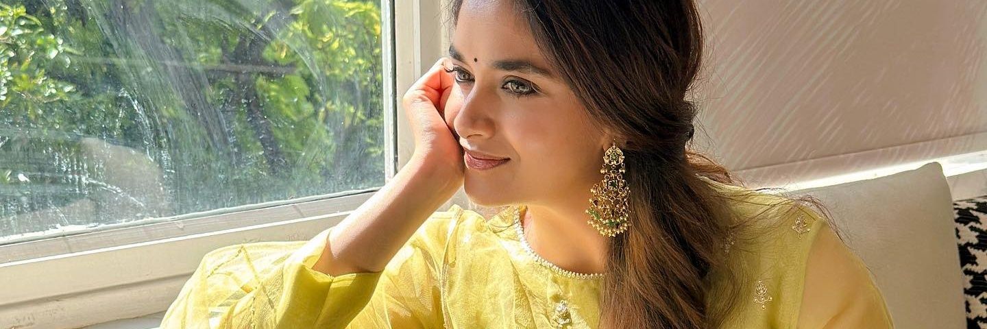 N@ñdhû keerthy banner