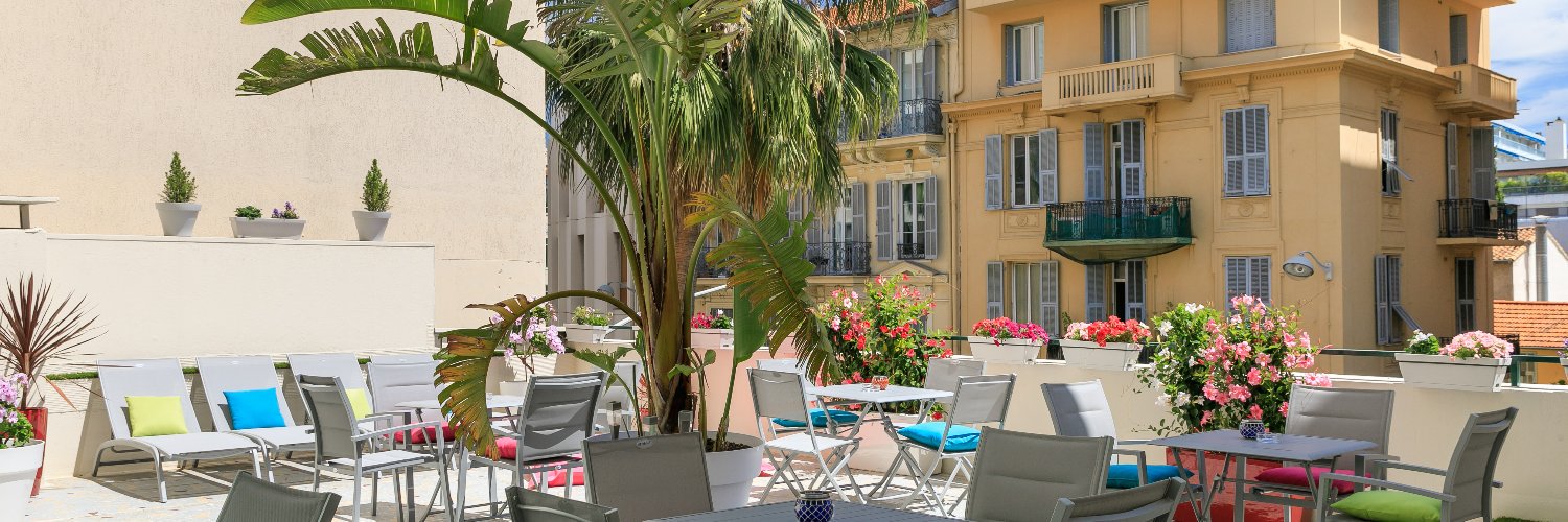 HotelLocarno's profile banner image