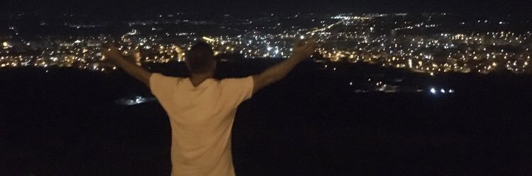 AliZhtr's profile banner image