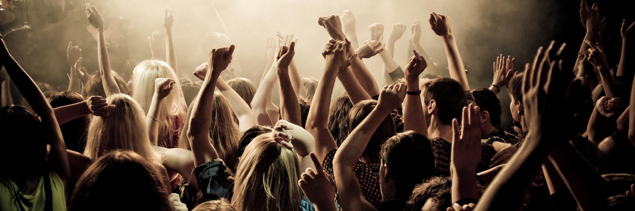 歌詞・音楽情報メディアUtaTen(うたてん) banner