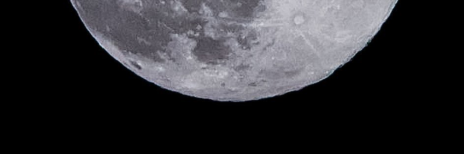 aesriese's profile banner image