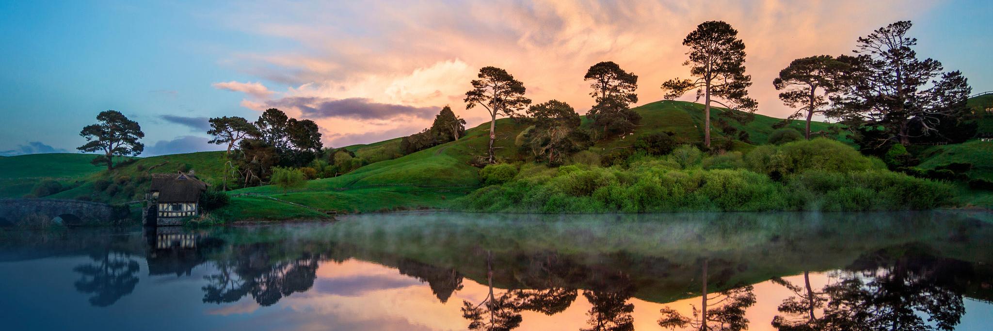 Laura Valverde banner