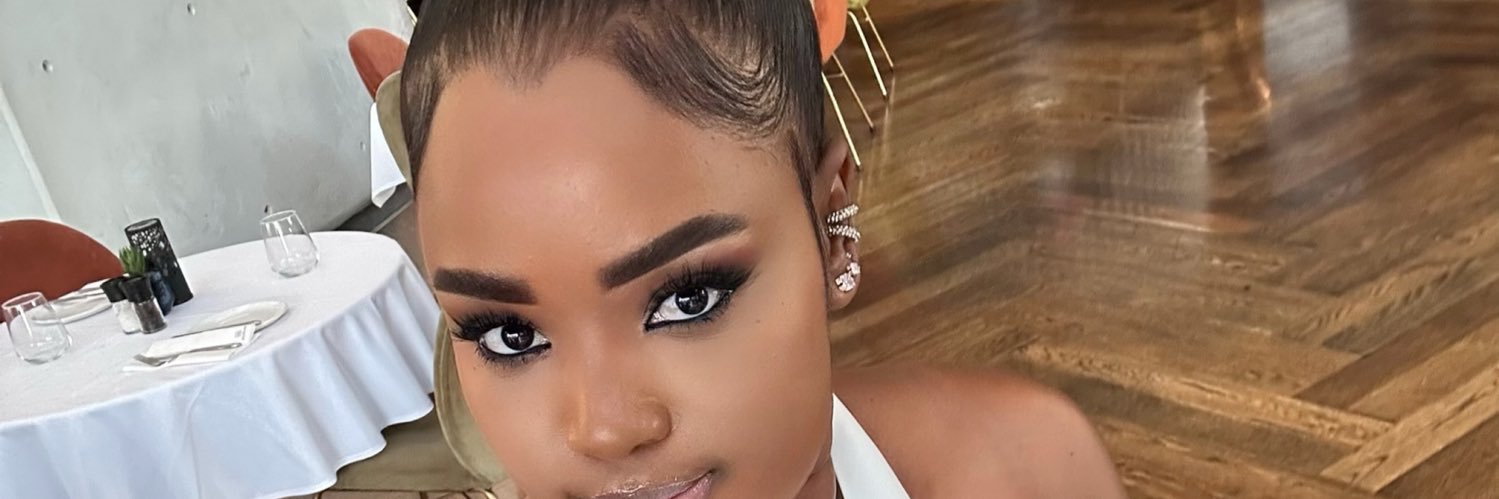 KhanyaSithebe's profile banner image