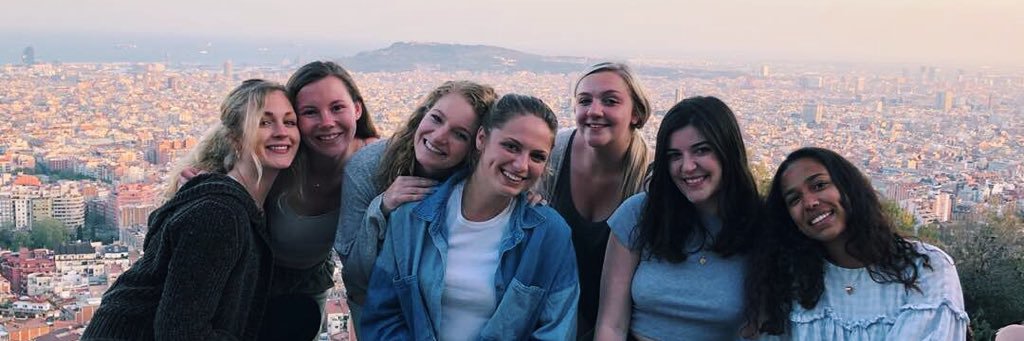 michaela_m09's profile banner image