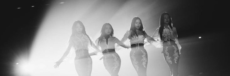 heywheein's profile banner image