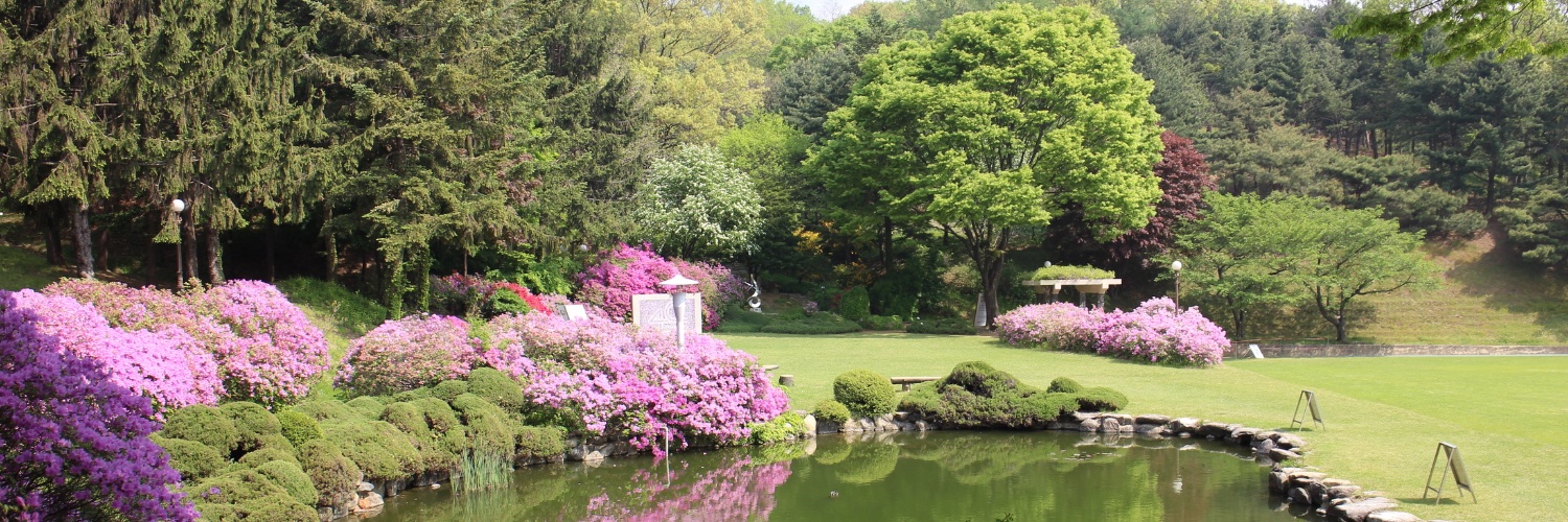bys0205's profile banner image