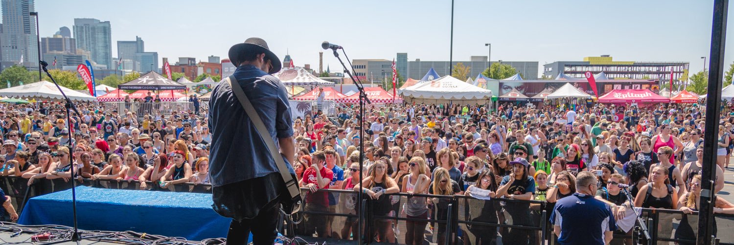 taylormacres's profile banner image