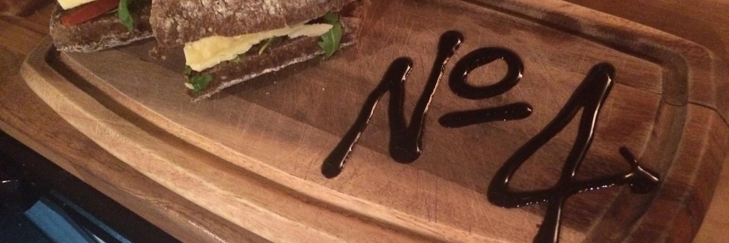 No.4 Coffee&Wine Bar banner