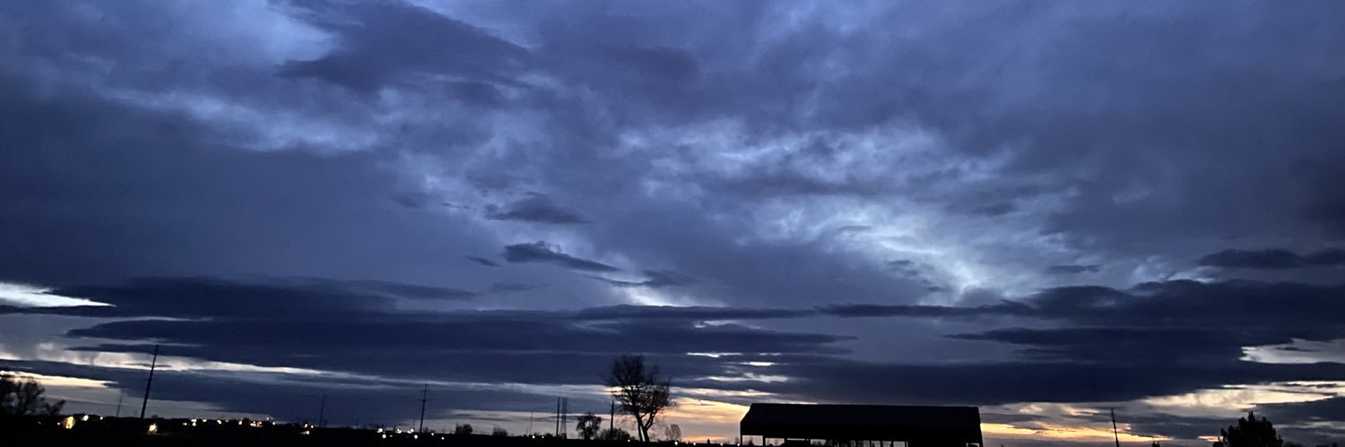simplesapien1's profile banner image
