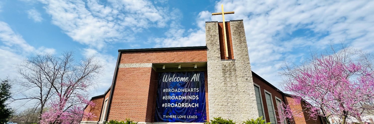 broadwaycomo's profile banner image