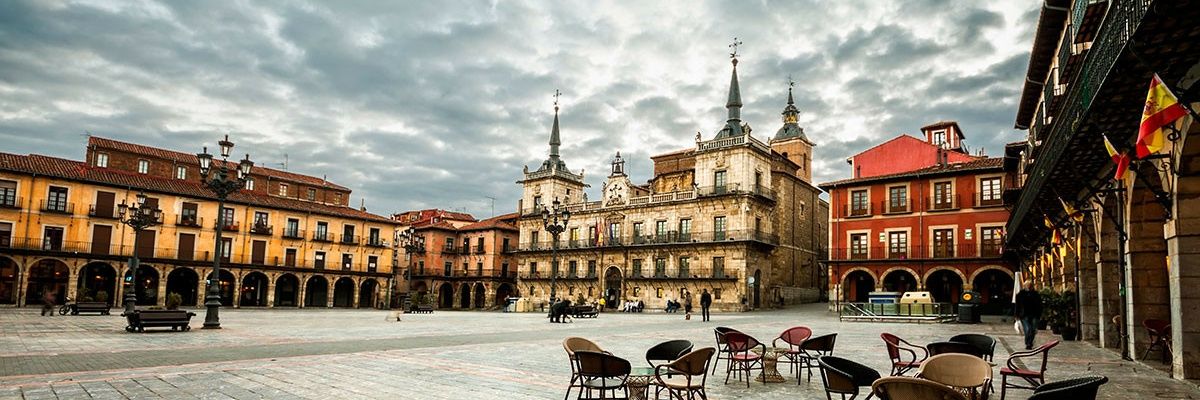 MiriamPosado's profile banner image