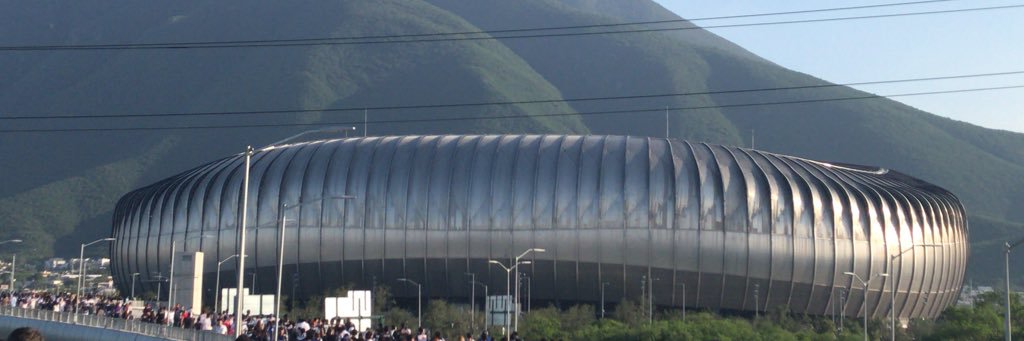 alunag's profile banner image