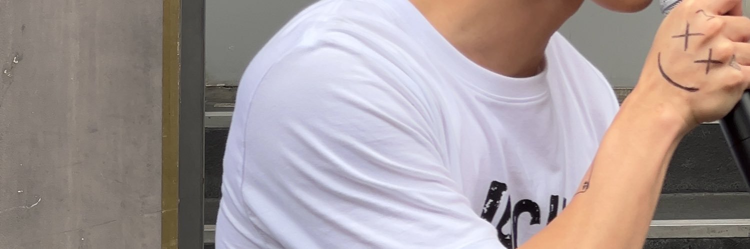 พอชอวอ. banner