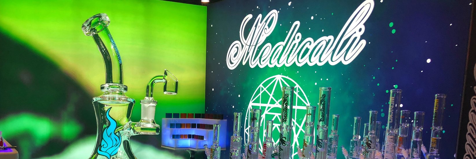 Medicali Glass banner