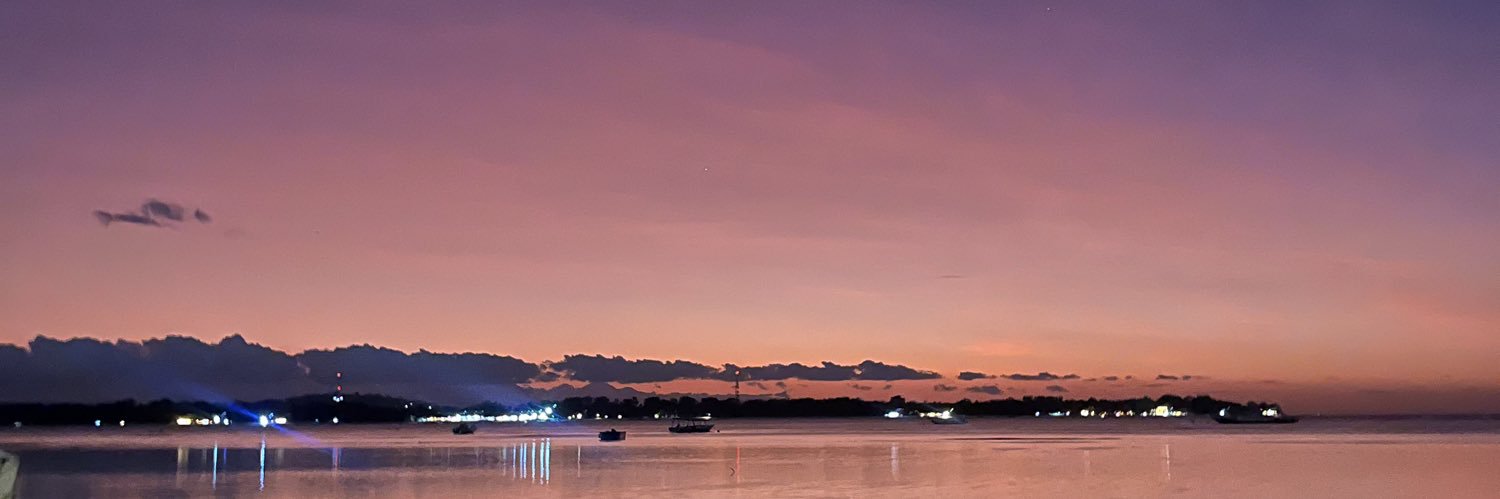 zrfshn's profile banner image