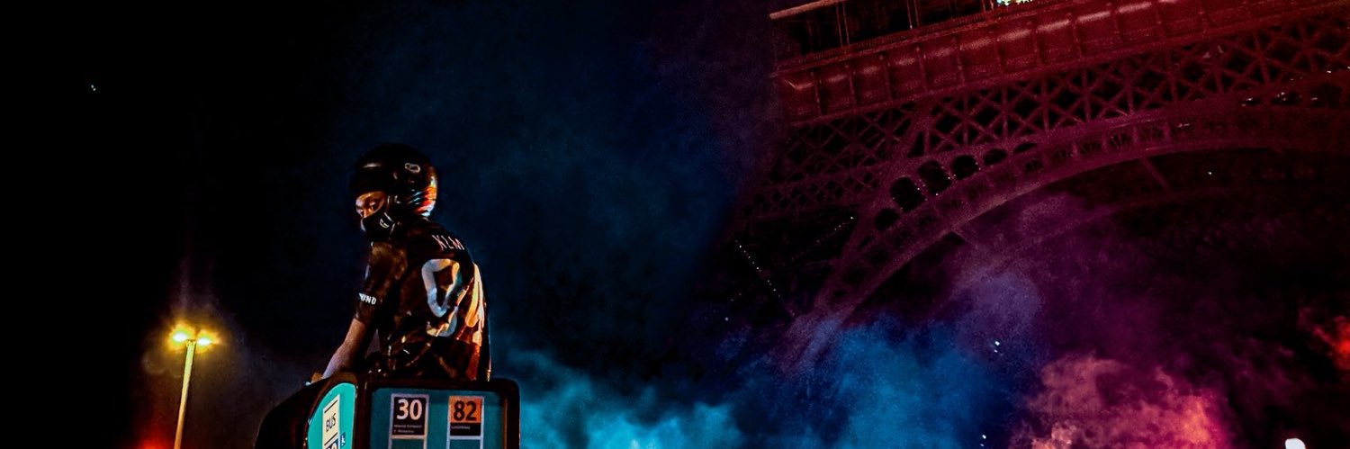 Sara_Lay's profile banner image