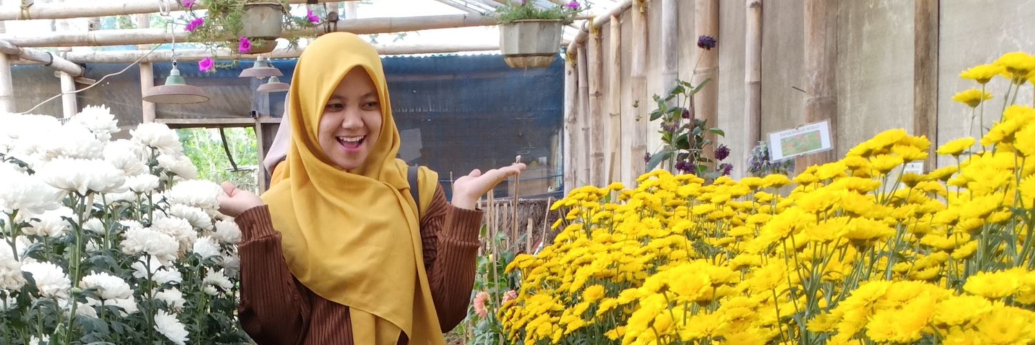 NajiaAngraini's profile banner image