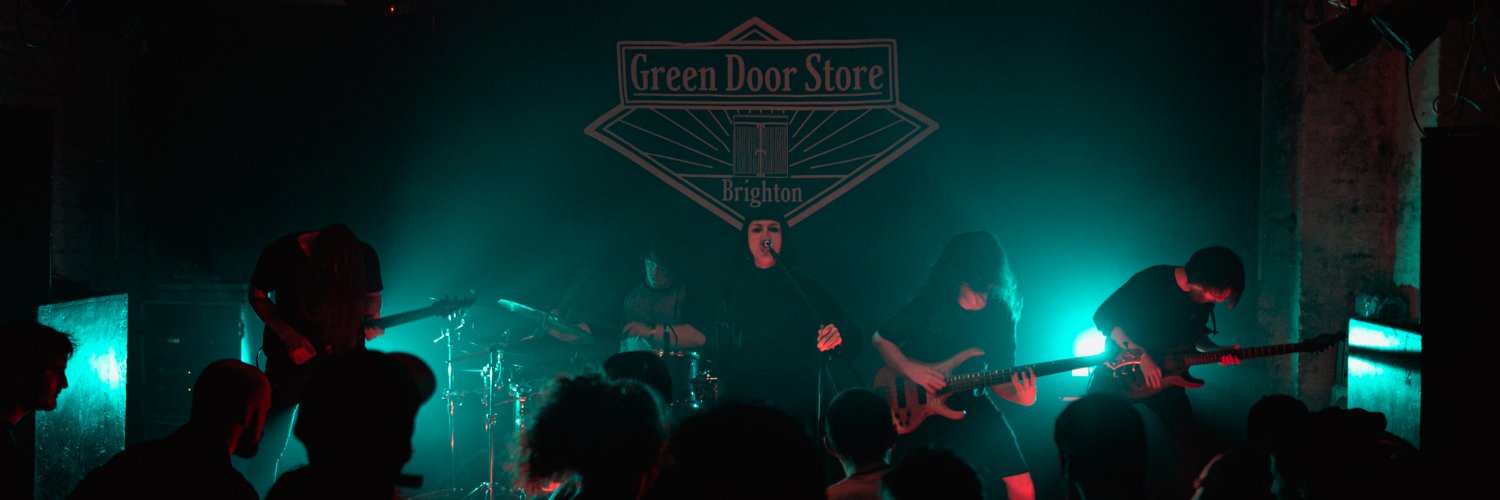 YVAHBAND's profile banner image
