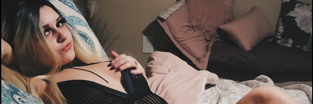 kittychampagne0's profile banner image