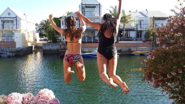 Jessica Van der Spuy banner