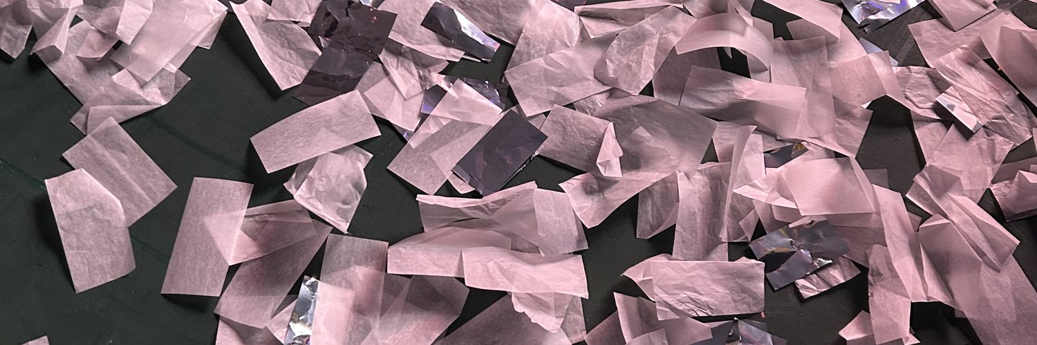 K banner