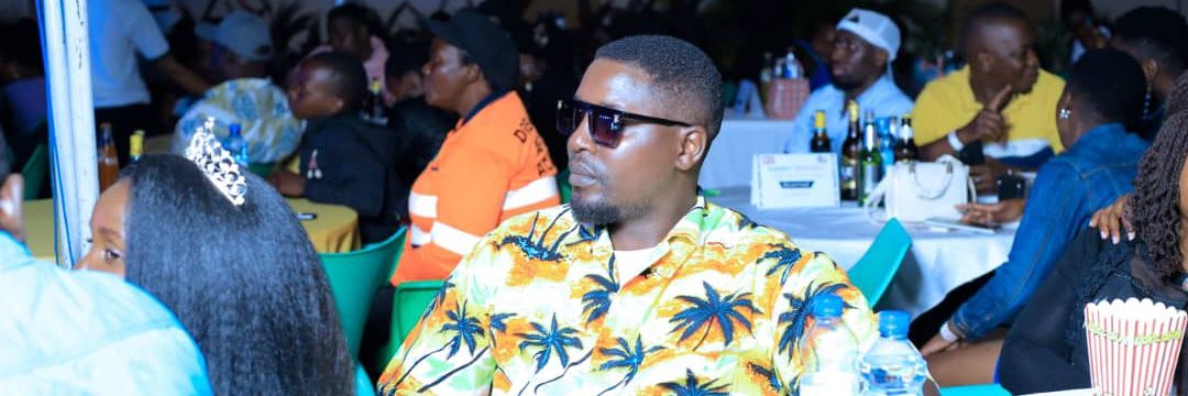 Apuuli BK😎 banner