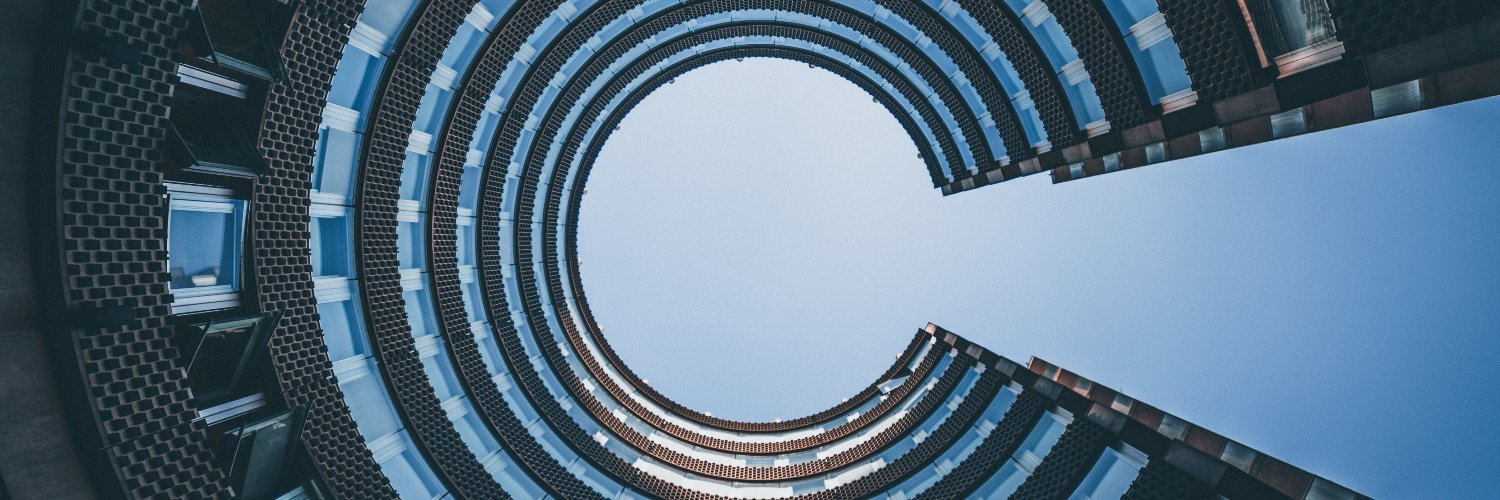 Circular Point banner