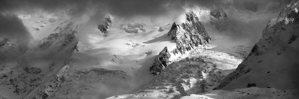 AmranLux Profile Banner